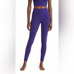 Zella Studio Luxe High Waist Pocket 7/8 leggings, blackberry, small